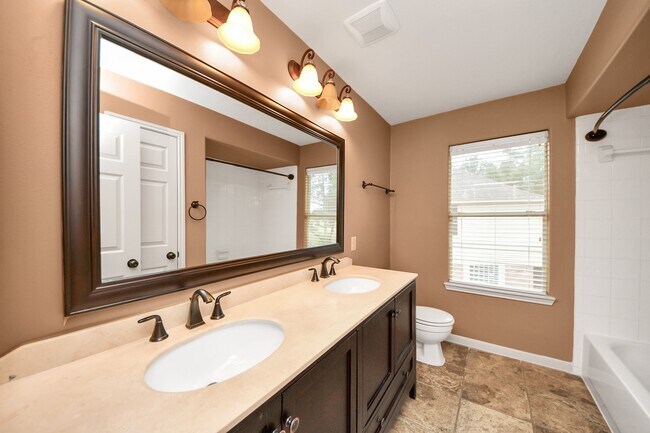 Building Photo - 24543 Pelican Hill Dr