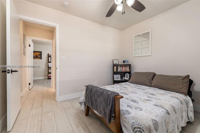 Building Photo - 3559 Magellan Cir