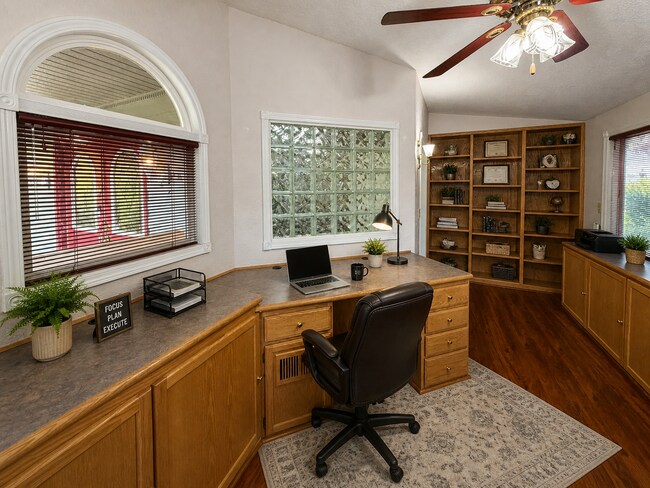 Building Photo - Rare 3-Acre 3BR Home in South Salem – Shops, Workspace & Greenhouses