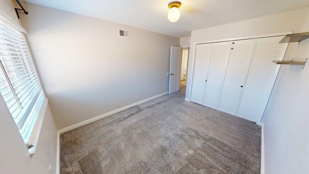 Building Photo - 832 Cayo Grande Ct