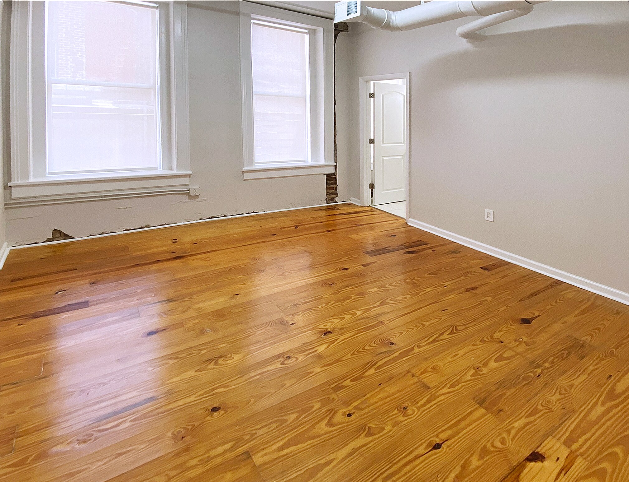 Building Photo - 89 Fairlie St NW