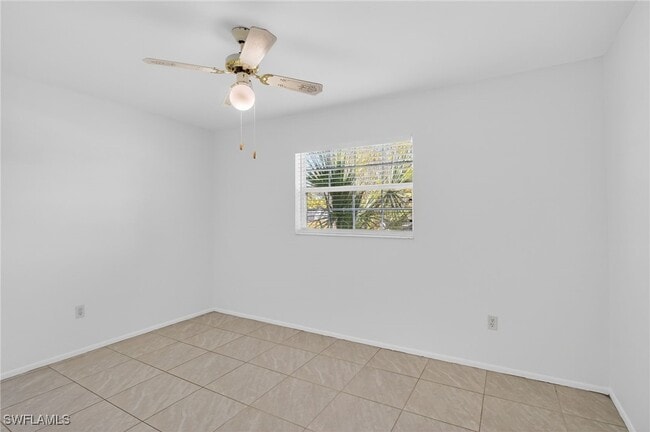 Building Photo - 3408 Poinciana St