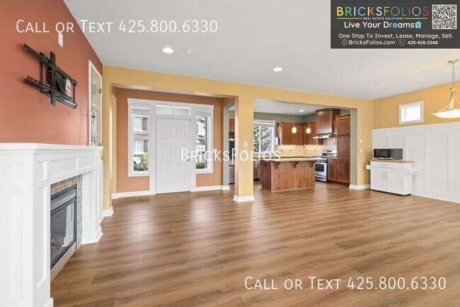 Building Photo - Picture Yourself Living in This East-Facing Bothell Home in the Northshore School District.