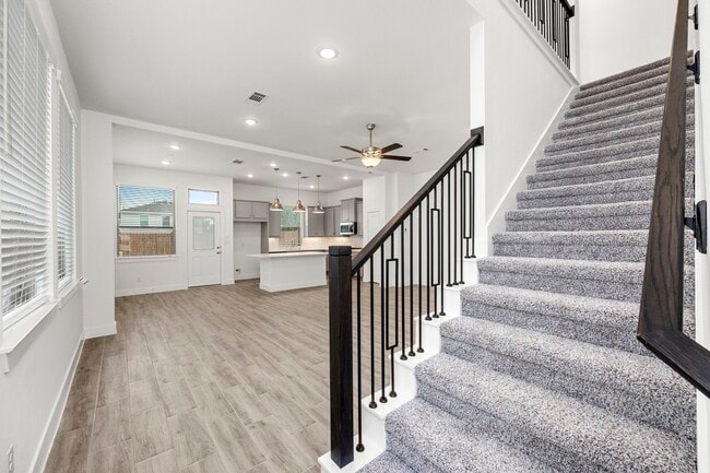 Building Photo - 7818 Starfish Arbor Dr