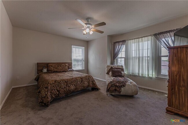 Building Photo - 701 Bighorn Dr