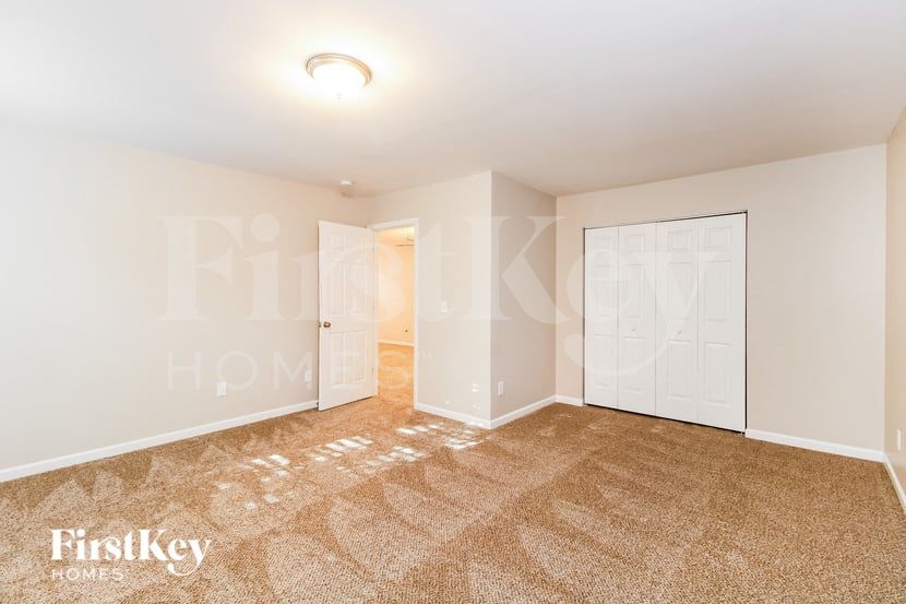 Building Photo - 1103 Birkdale Dr