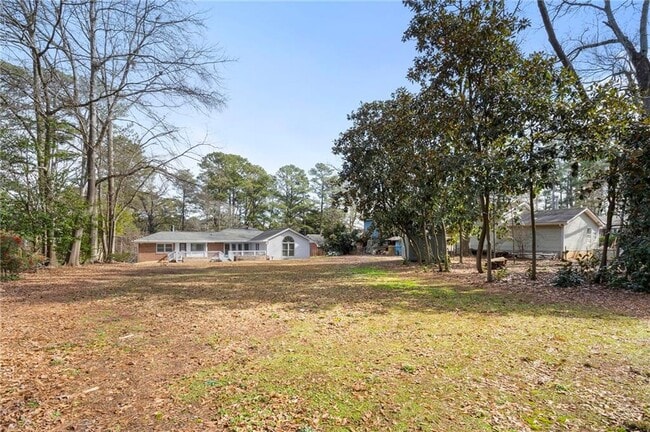 Building Photo - 3088 Majestic Cir