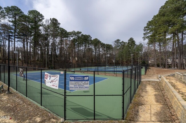 Building Photo - 5900 Eaglesfield Dr