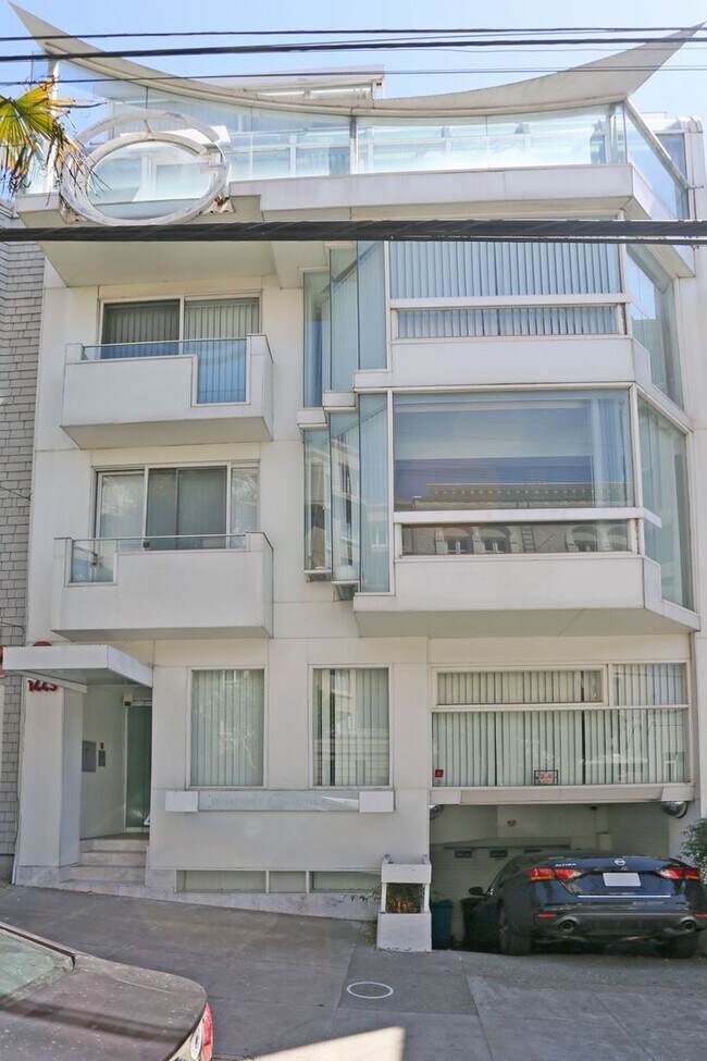 Building Photo - 1445 Green