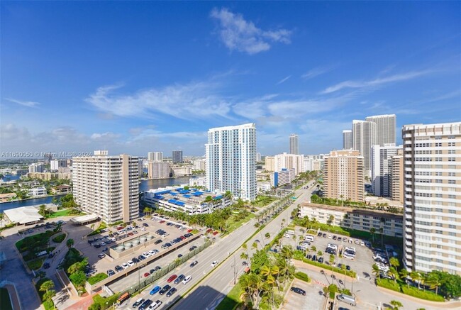 Building Photo - 1980 S Ocean Dr