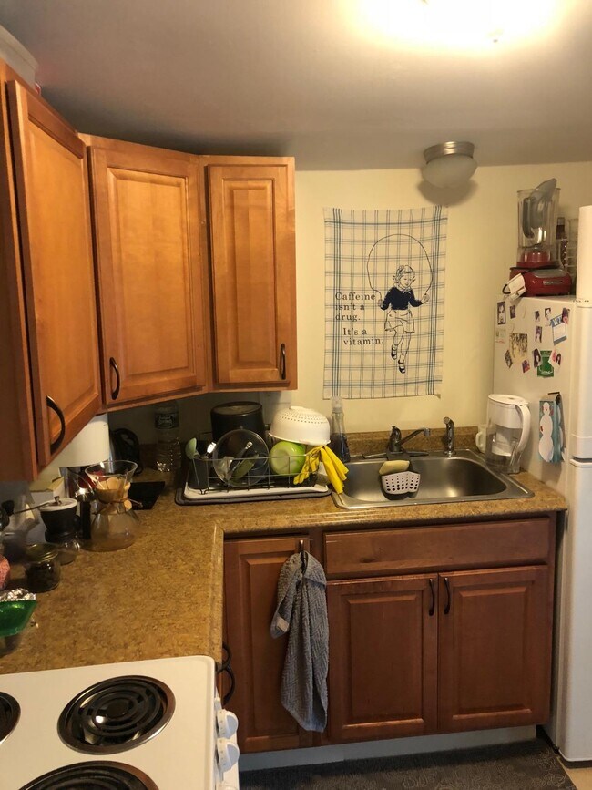 Primary Photo - 290 Beacon St