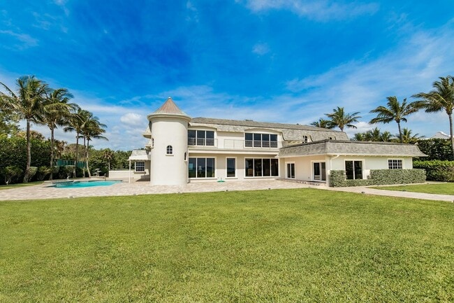 Building Photo - 477 S Beach Rd