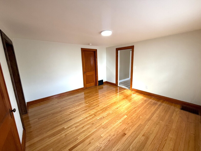 Building Photo - 1617 Jackson St