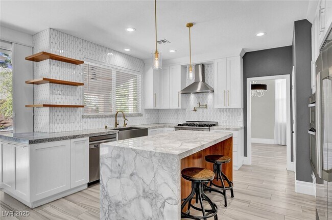 Building Photo - 9704 Cameo Rose Ln