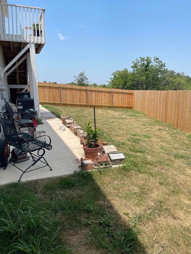 Building Photo - 588 Ferrule Dr