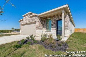 Building Photo - 104 Paige Pl