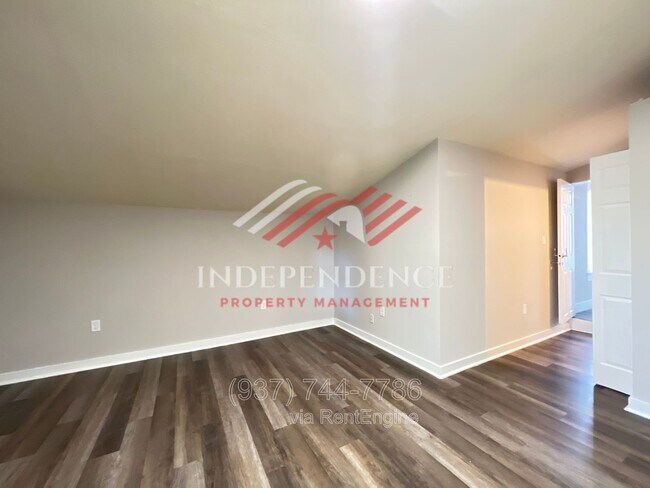 Building Photo - 1548 Lingo St