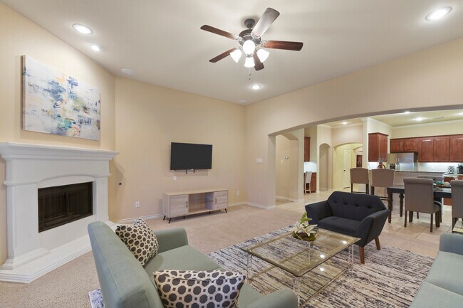 Building Photo - 6004 Paddlefish Dr