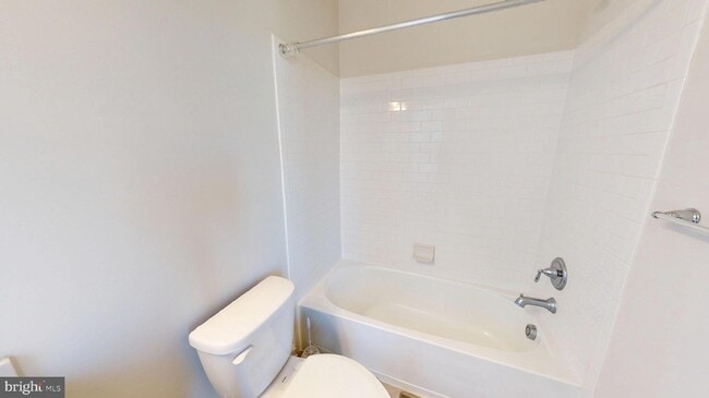 Building Photo - 3485 Cormorant Dr