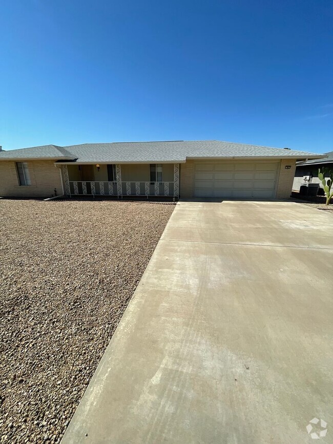 Building Photo - COMING SOON! Beautiful 2 Bedroom, 2 Bath i...