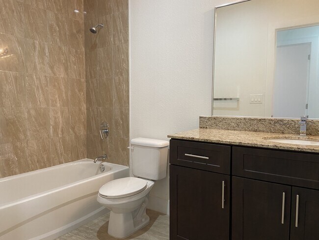 Building Photo - 287 Bella Sol Way