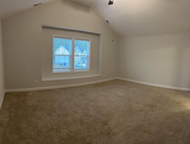 Building Photo - 3763 Glencourse Wy