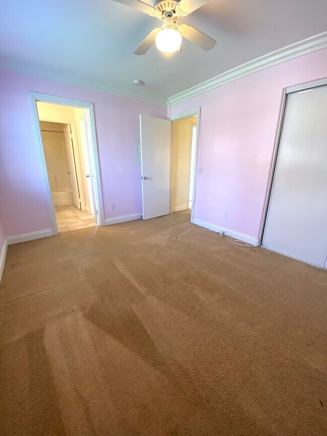 Building Photo - 1201 Trapani Cove