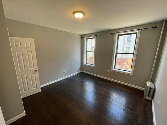 Building Photo - 3 bedroom in BRONX NY 10457