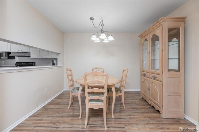 Building Photo - 2620 Greenstone Blvd