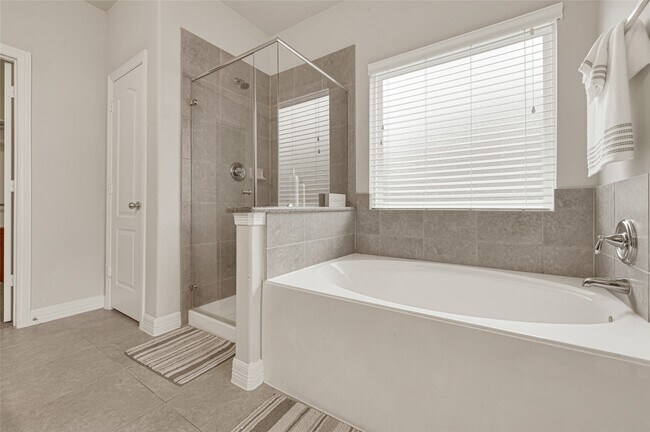 Building Photo - 13314 Alcott Forest Ln