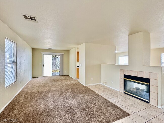 Building Photo - 8632 Shady Pines Dr