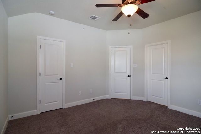 Building Photo - 6419 MELANZANE AVE