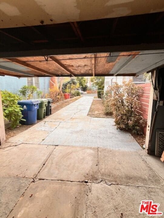 Building Photo - 4354 Coolidge Ave