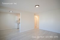 Building Photo - 825 W 167th St