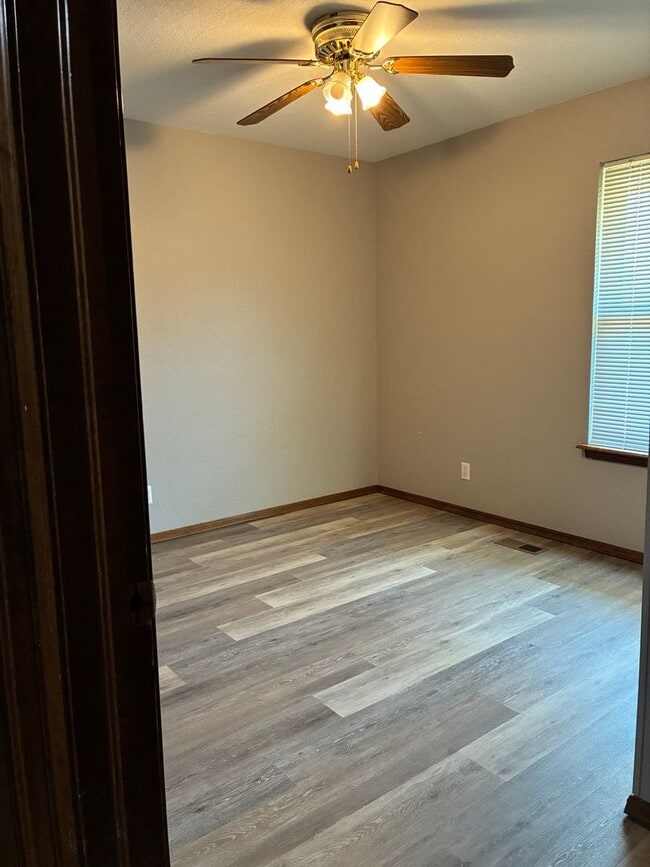 Building Photo - 4402 Briar Creek Rd