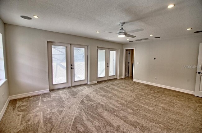 Building Photo - 5908 S Switzer Ave