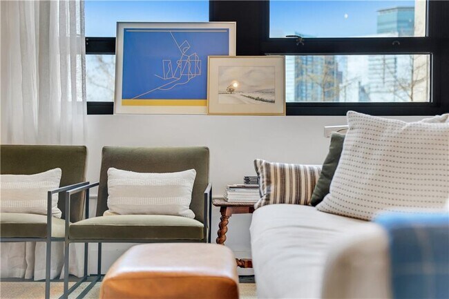 Building Photo - 878 Peachtree St NE