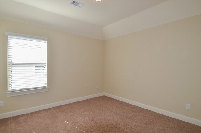 Building Photo - 28723 Primrose Bluff Dr