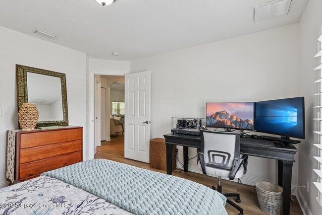 Building Photo - 2051 Thornwood Dr SE