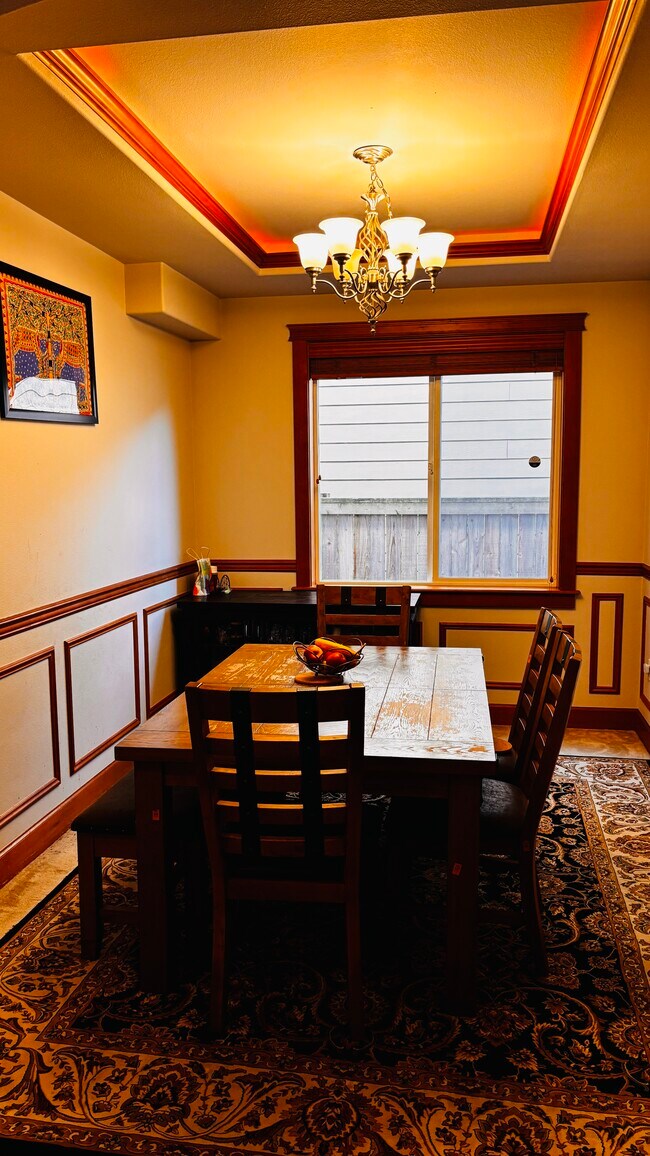 Building Photo - Rishina Home