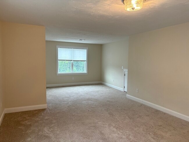 Building Photo - 32 Kodiak Ln