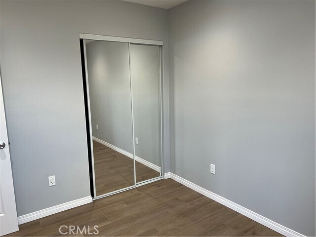 Building Photo - 376 N Lime St