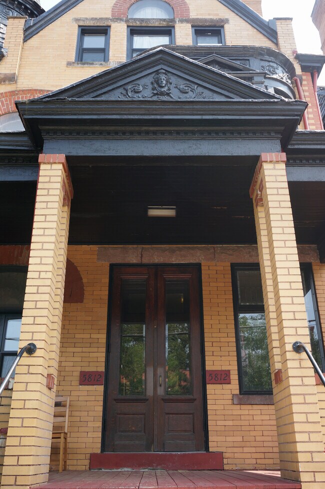 Building Photo - Tammerlane