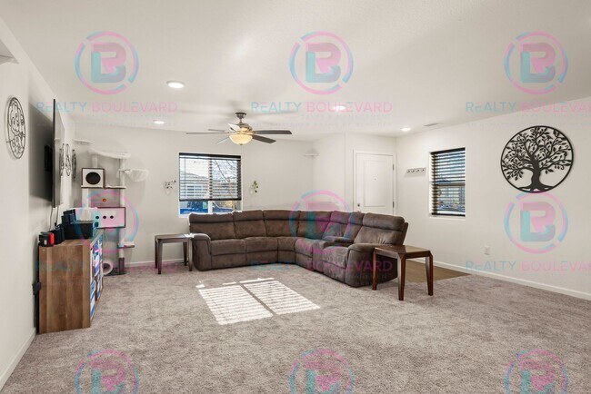 Building Photo - Spacious 4-Bedroom Lemon Valley Home with ...