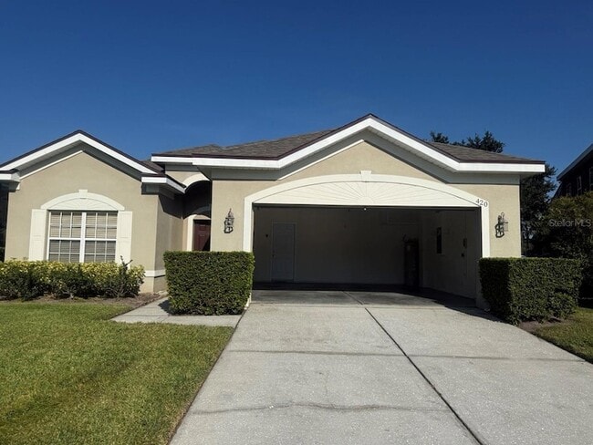 Building Photo - 420 Moss View Cir