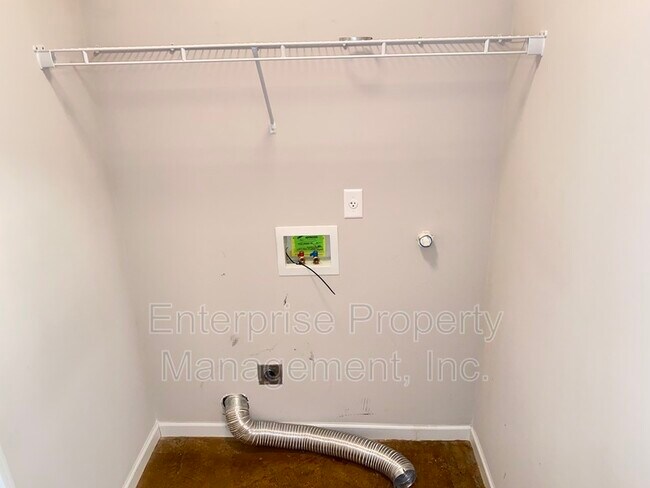Building Photo - 9404 Eckley Pl
