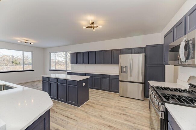 Building Photo - 5610 Heartland Ct