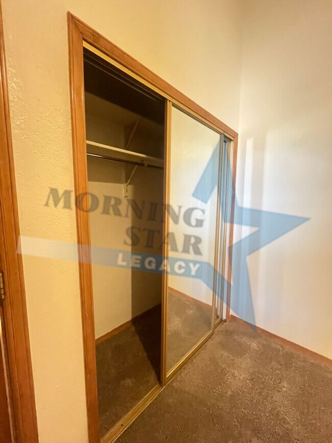 Building Photo - 3120 Missouri Ave