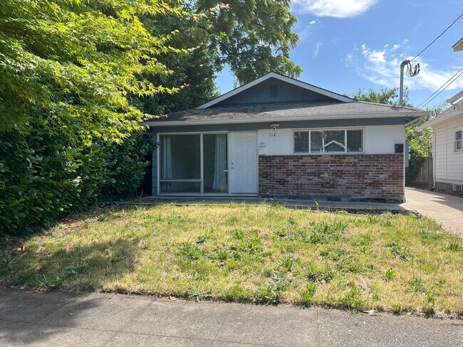 Primary Photo - Modern 3-Bedroom Charmer with Bright Inter...