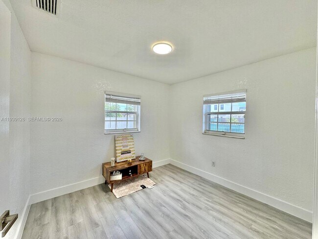 Building Photo - 19122 NW 36th Ave